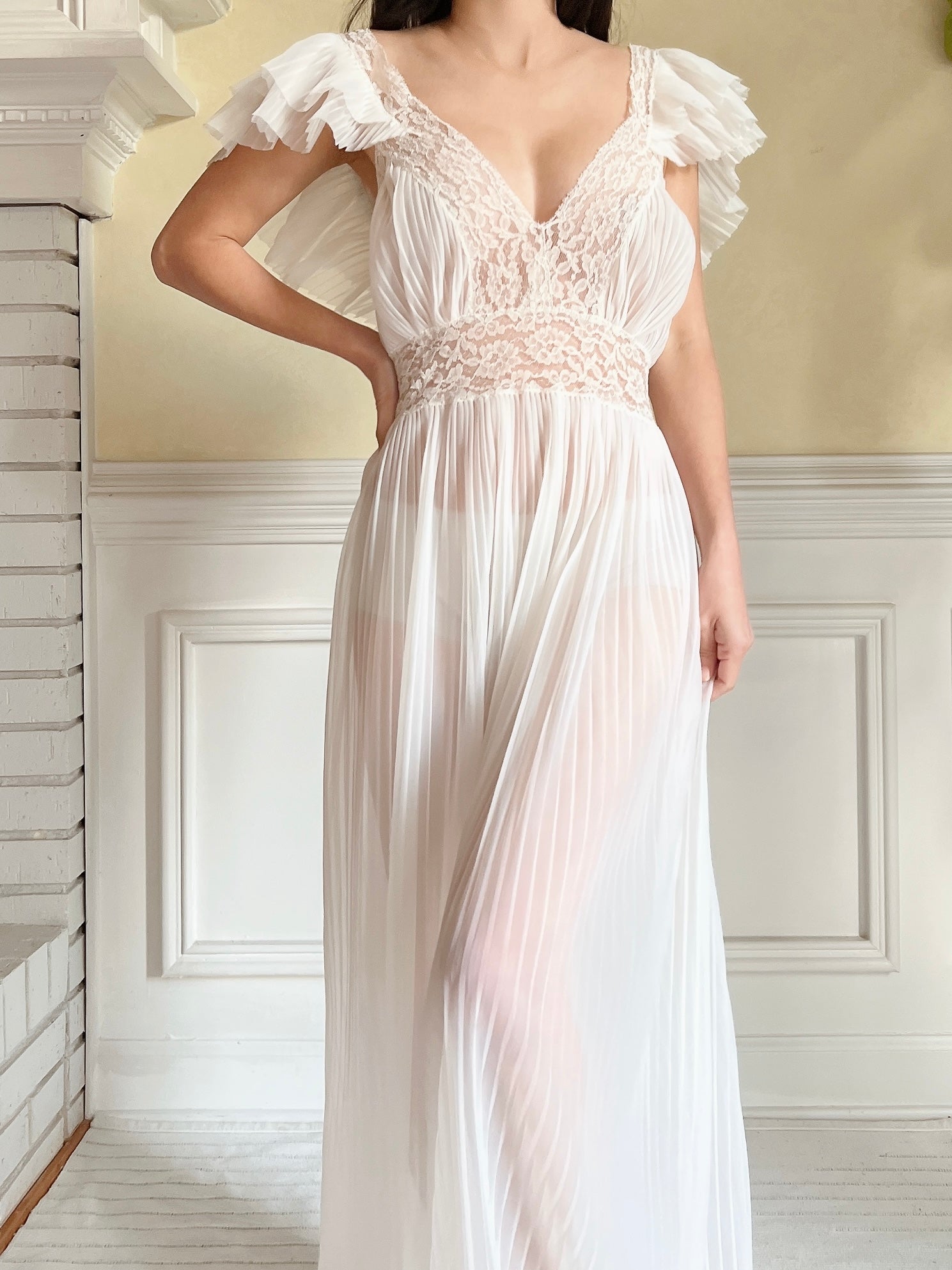 1950s Pleated Nylon Slip Dress - M