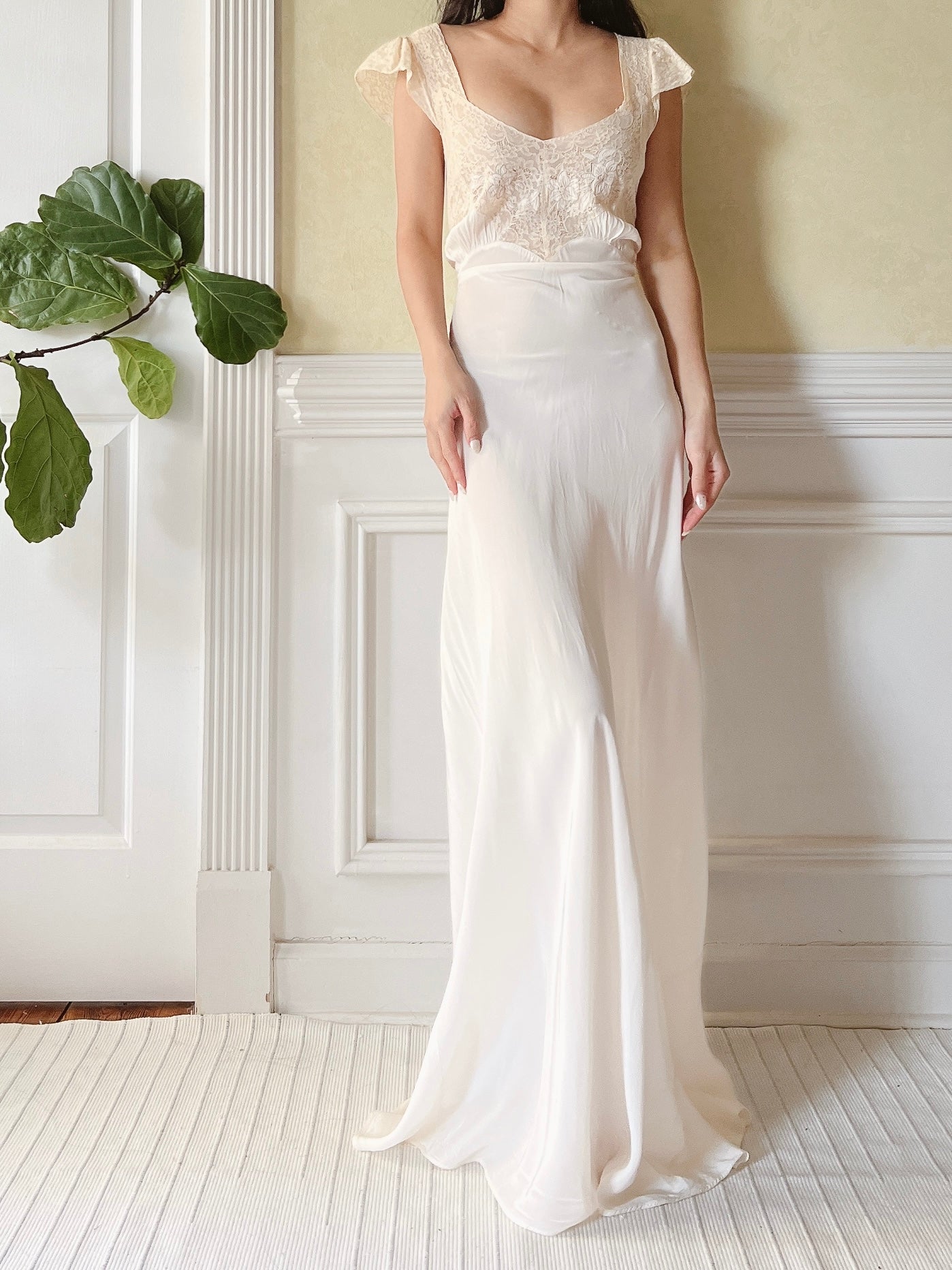 1930s Rayon Bias Slip Gown - M