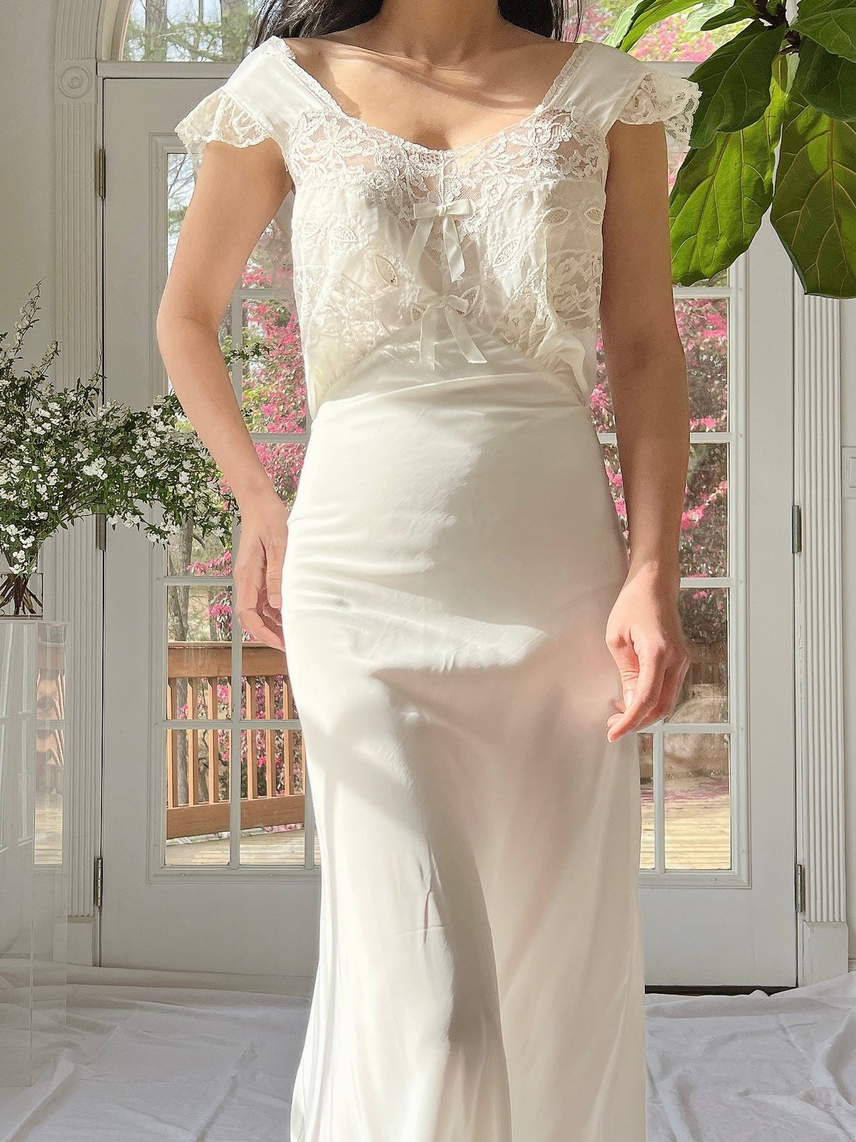 1930s Off White Flutter Rayon Slip - M