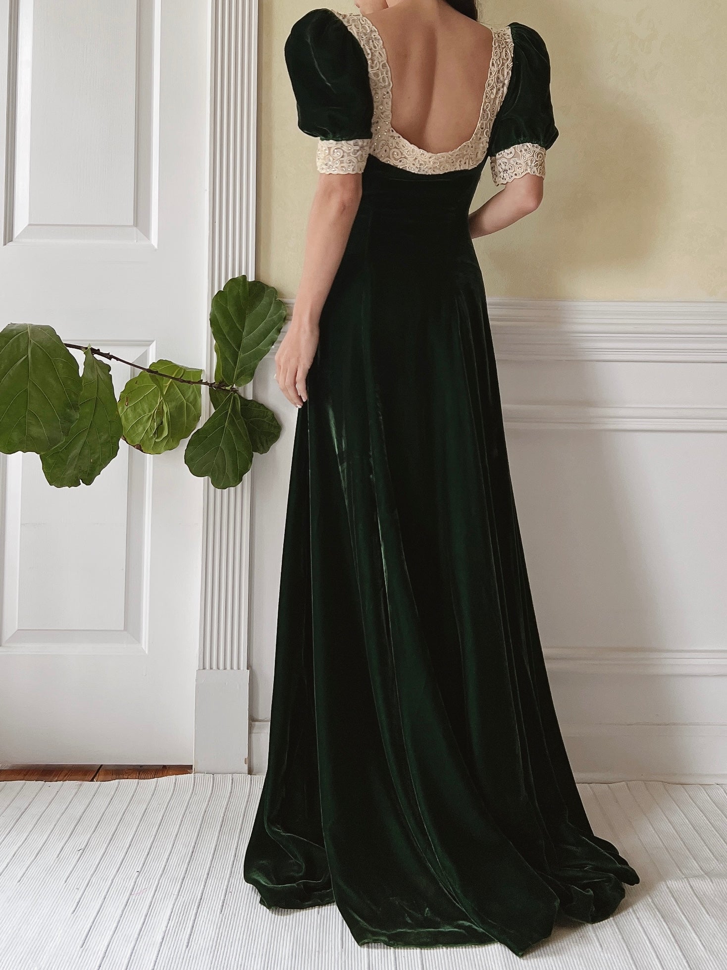 1930s Emerald Silk Velvet Gown - S