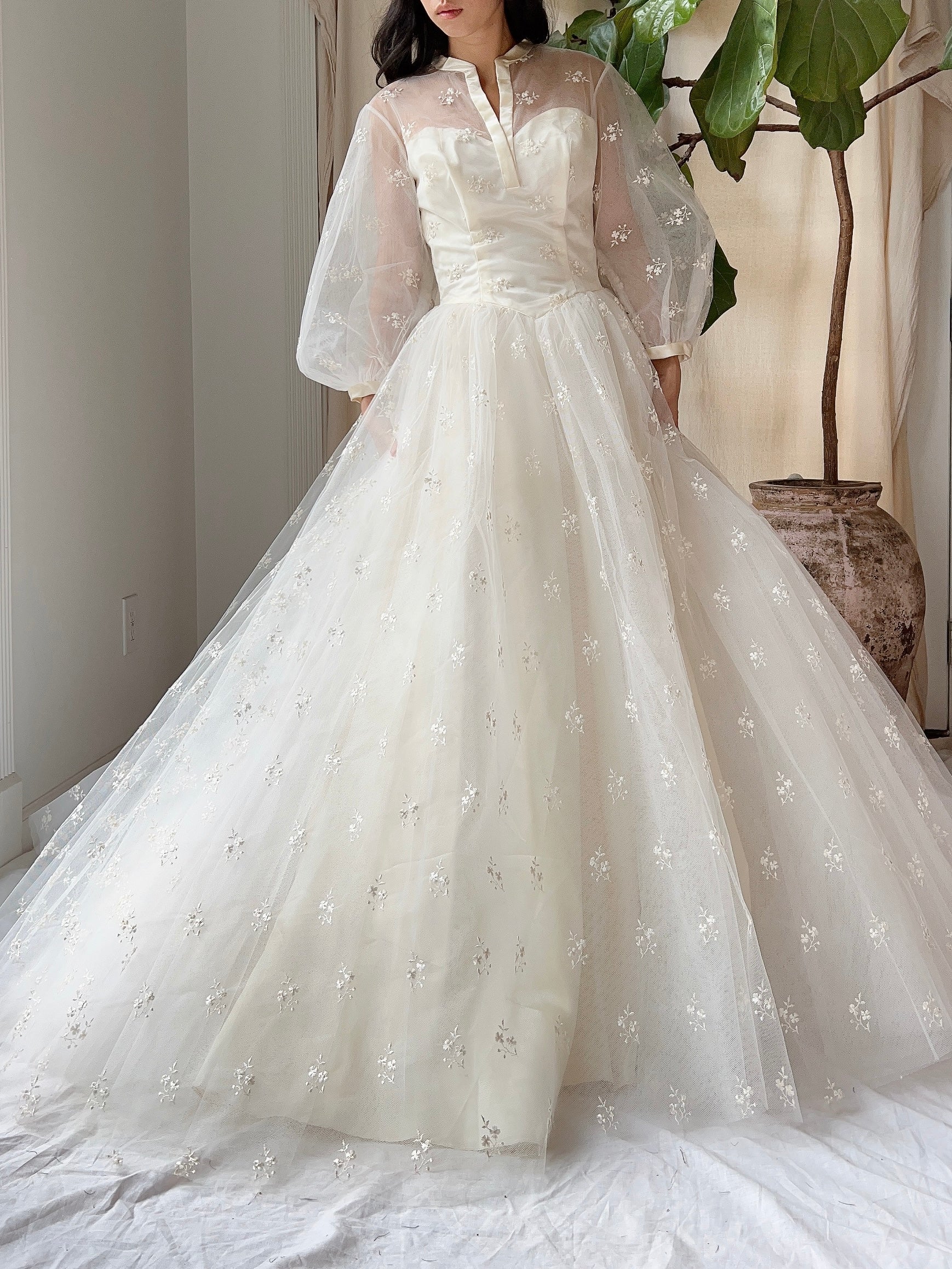 1950s Tulle Puff Sleeve Embroidered Dress - XS