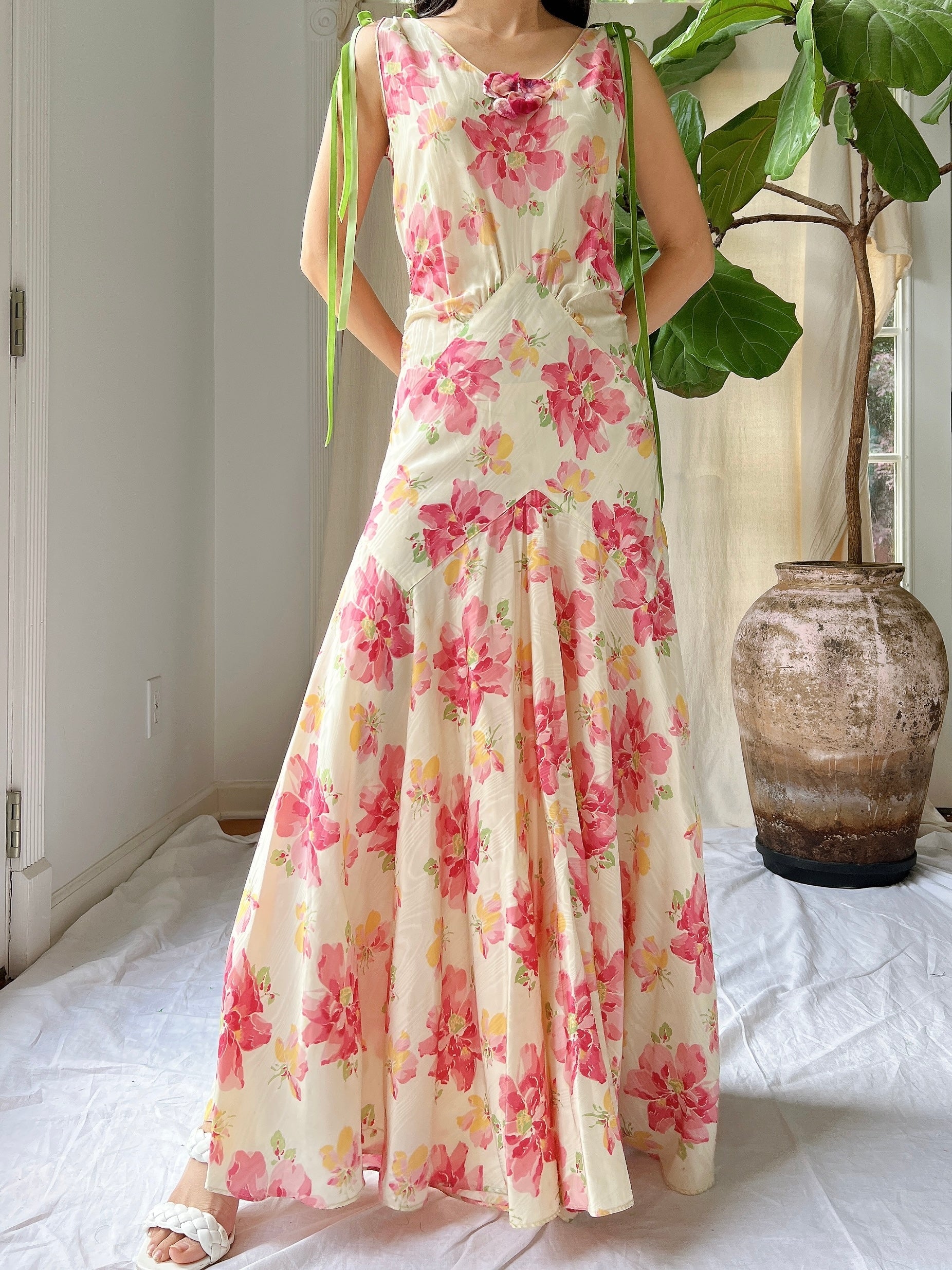 1930s Moire Floral Dress - S