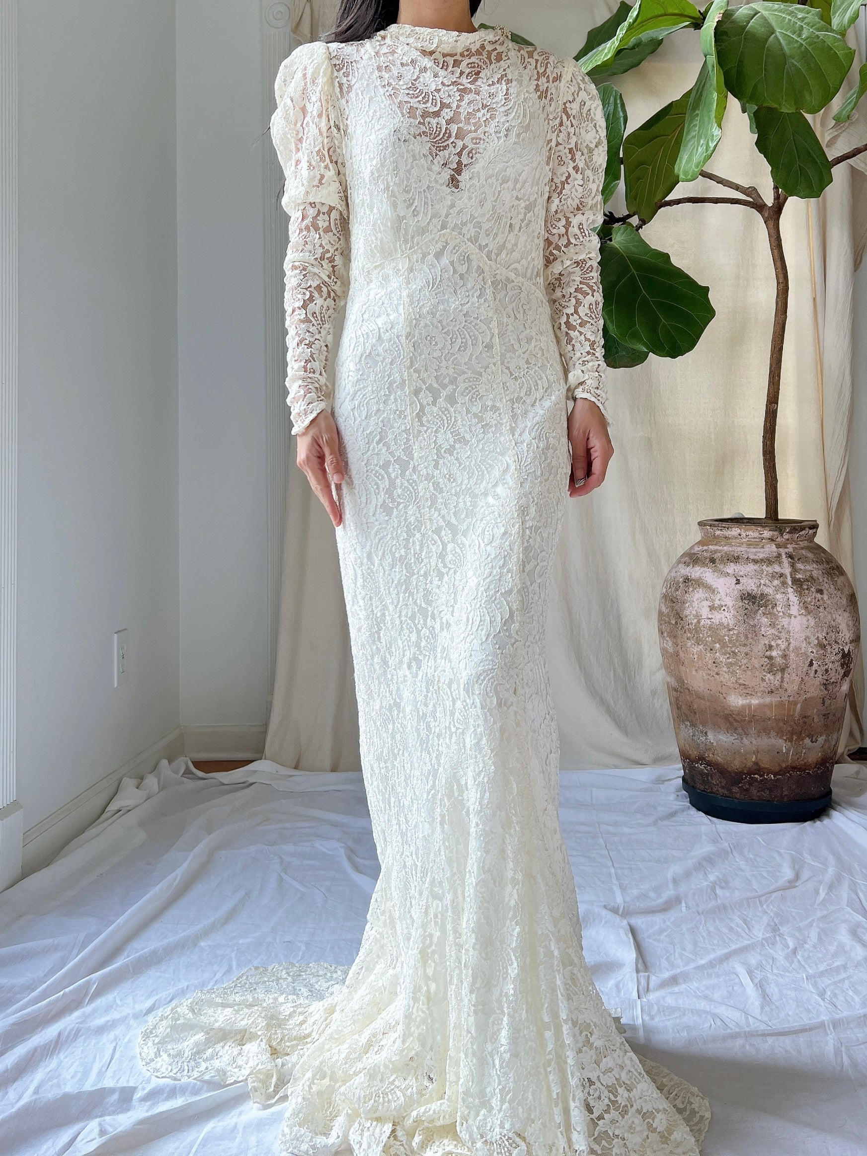 1930s Lace Long Sleeve Gown - XXS
