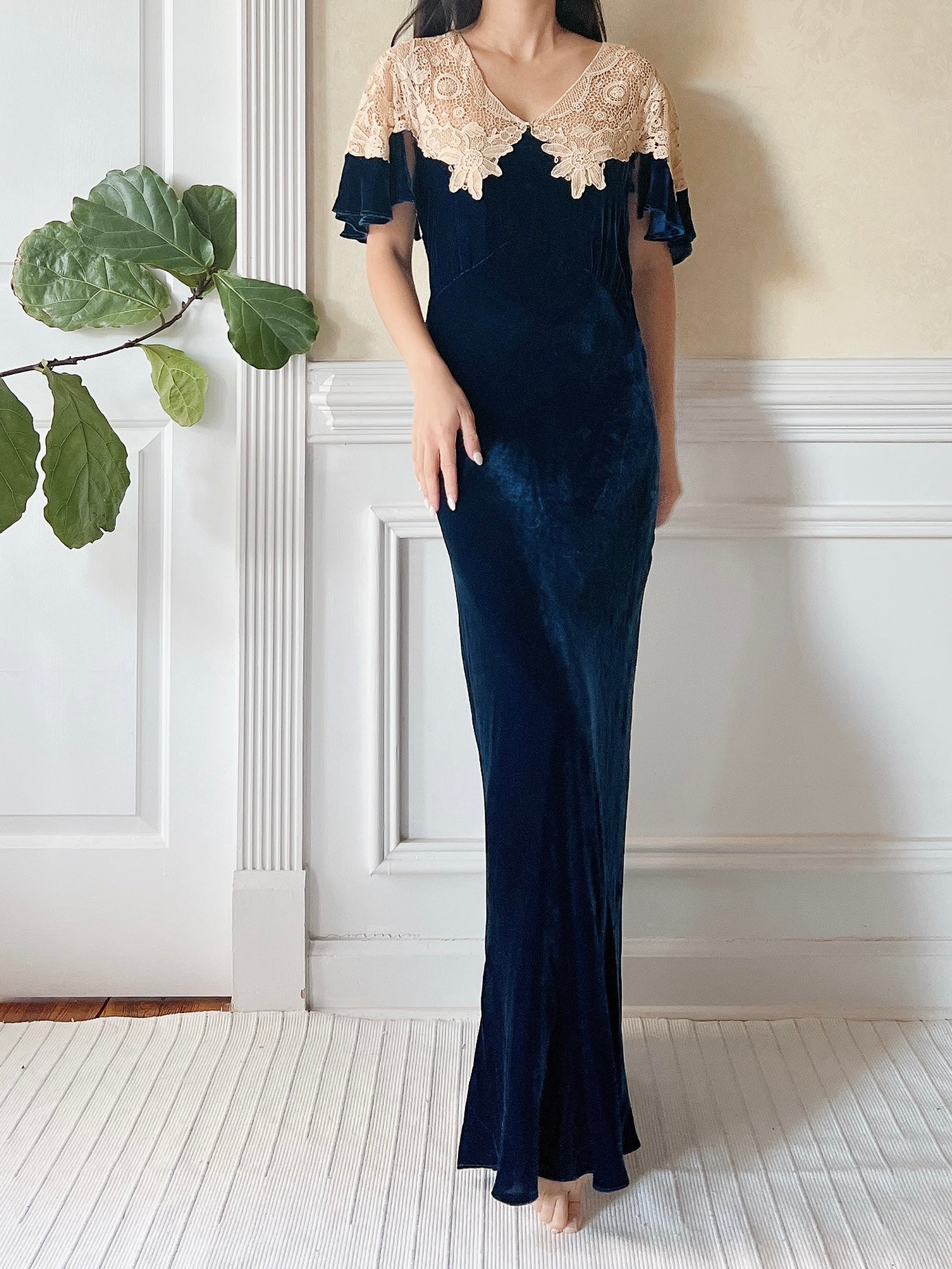 1930s Sapphire Silk Velvet Dress - XS