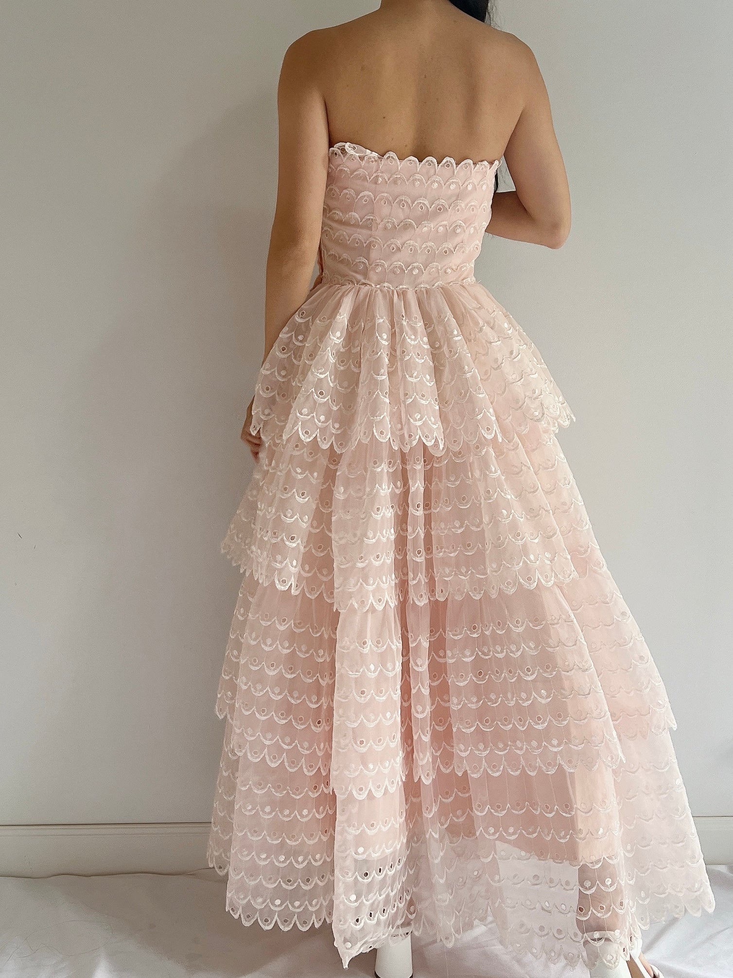 1950s Pink Tiered Embroidered Dress - S