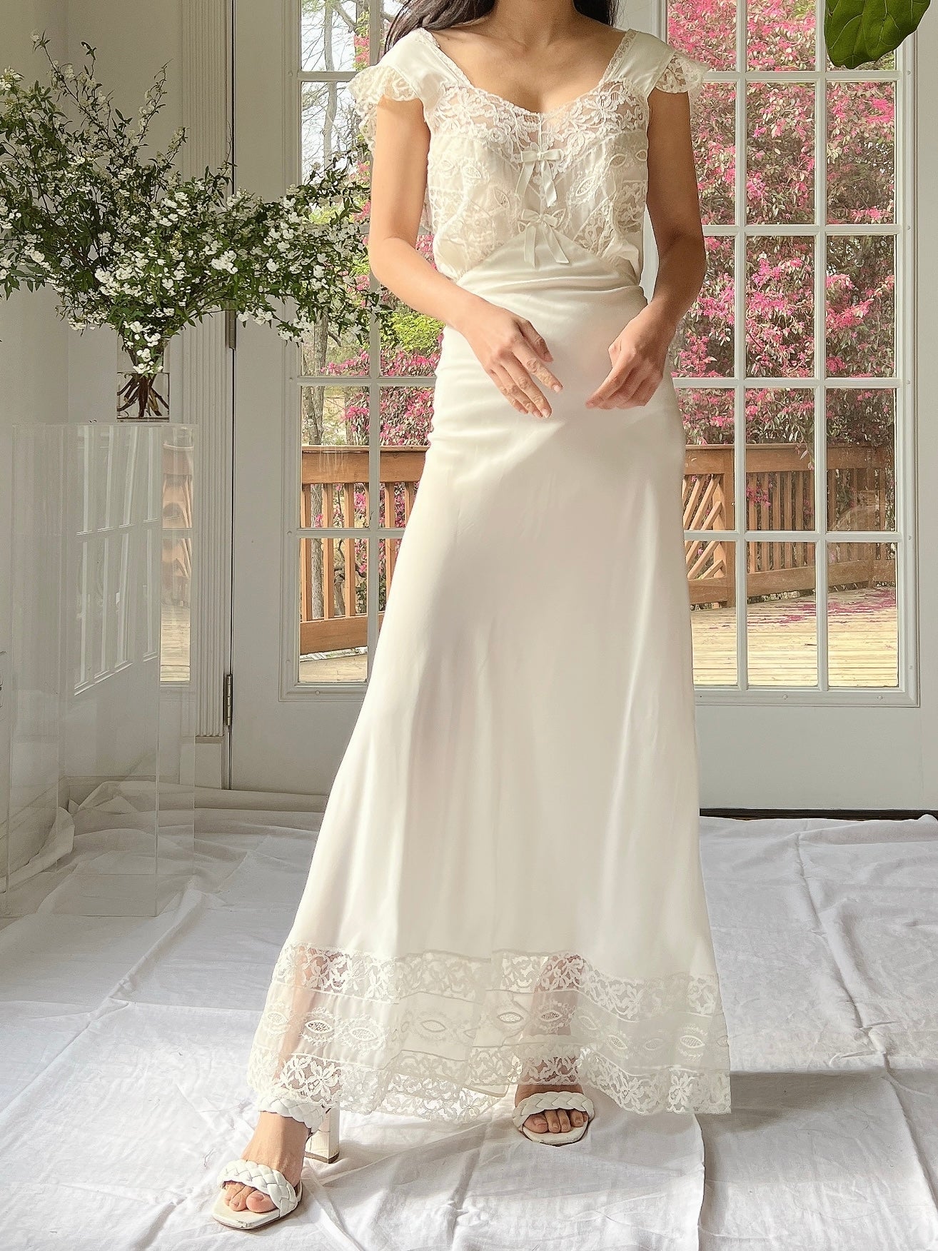 1930s Off White Flutter Rayon Slip - M