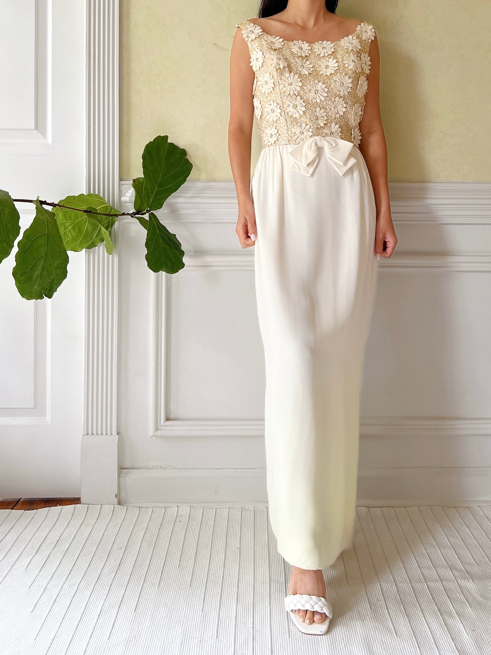 1960s Daisy Ombre Hem Rayon Dress - S