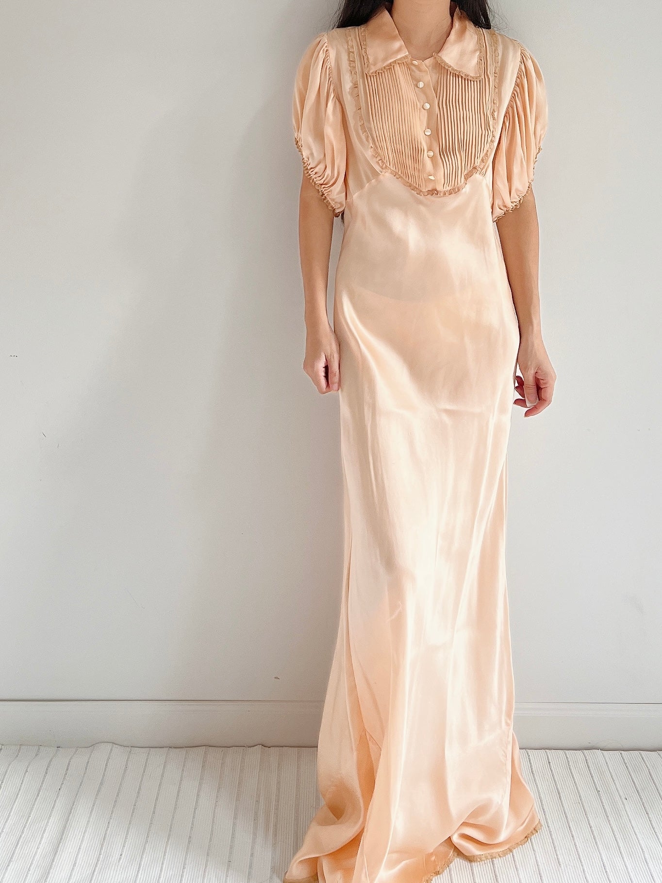 1930s Peach Silk Charmeuse Gown - M