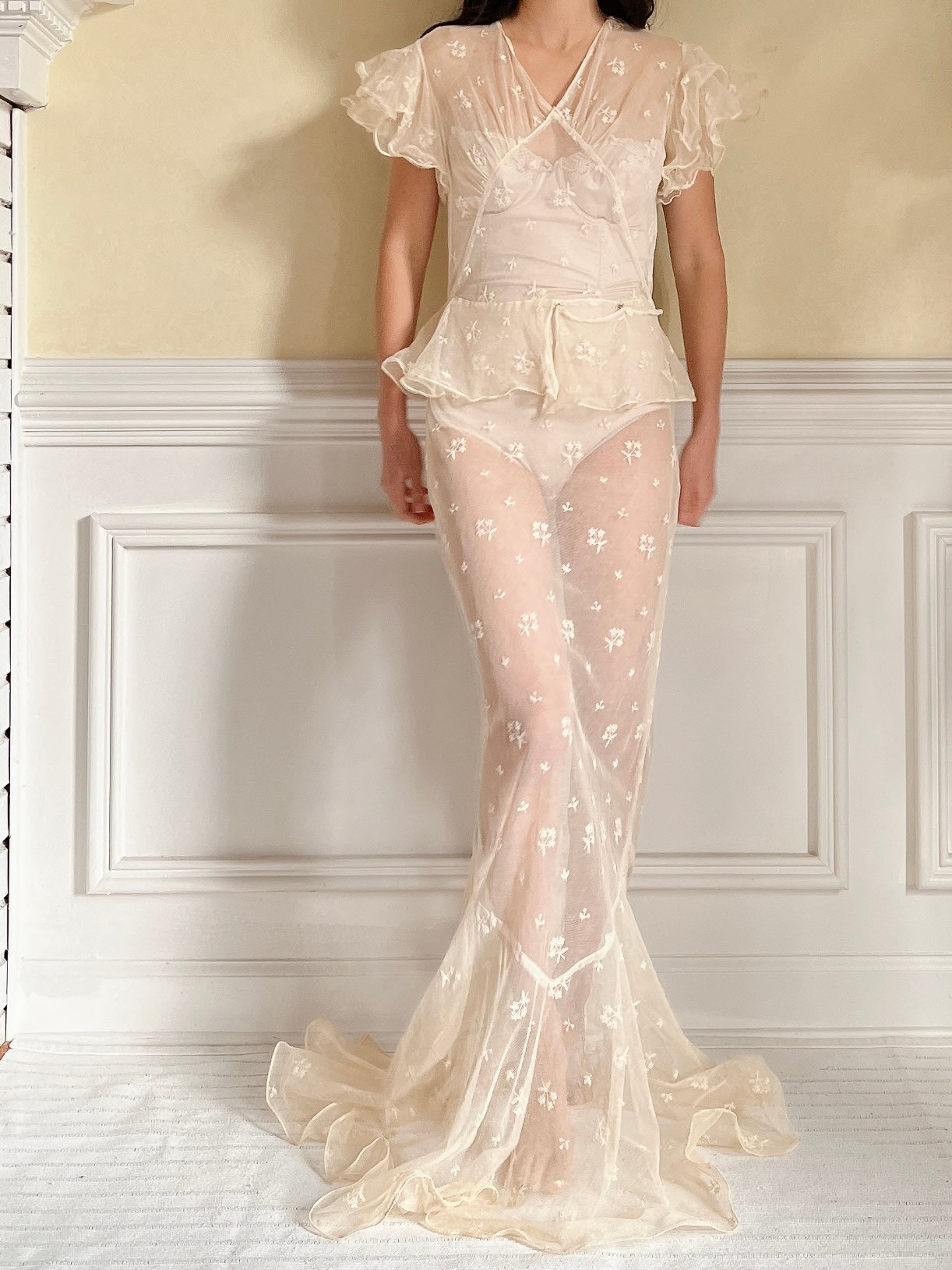 1930s Tulle Embroidered Gown - S