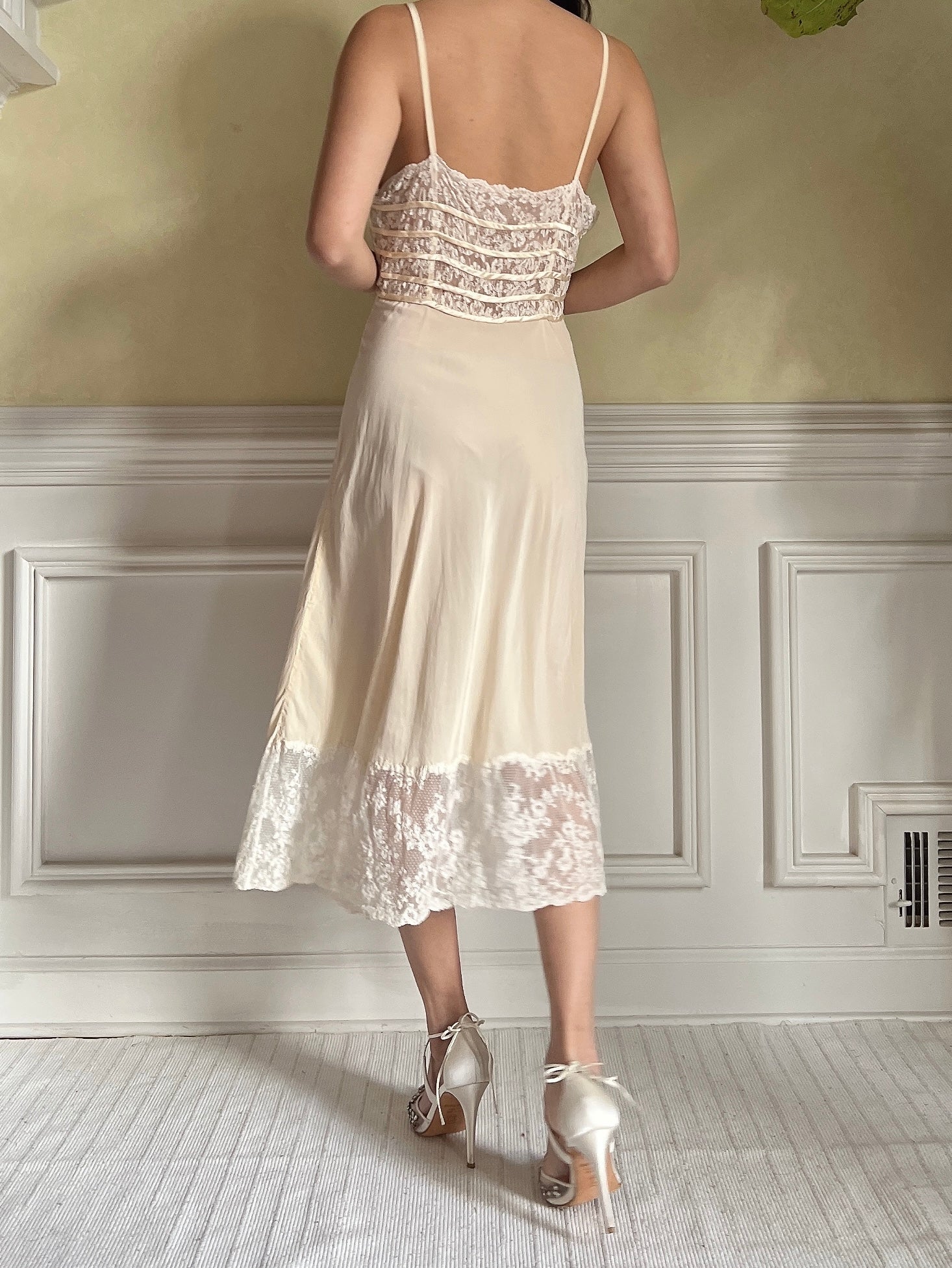 1930s Silk Crepe Alecon Lace Slip Dress - XS