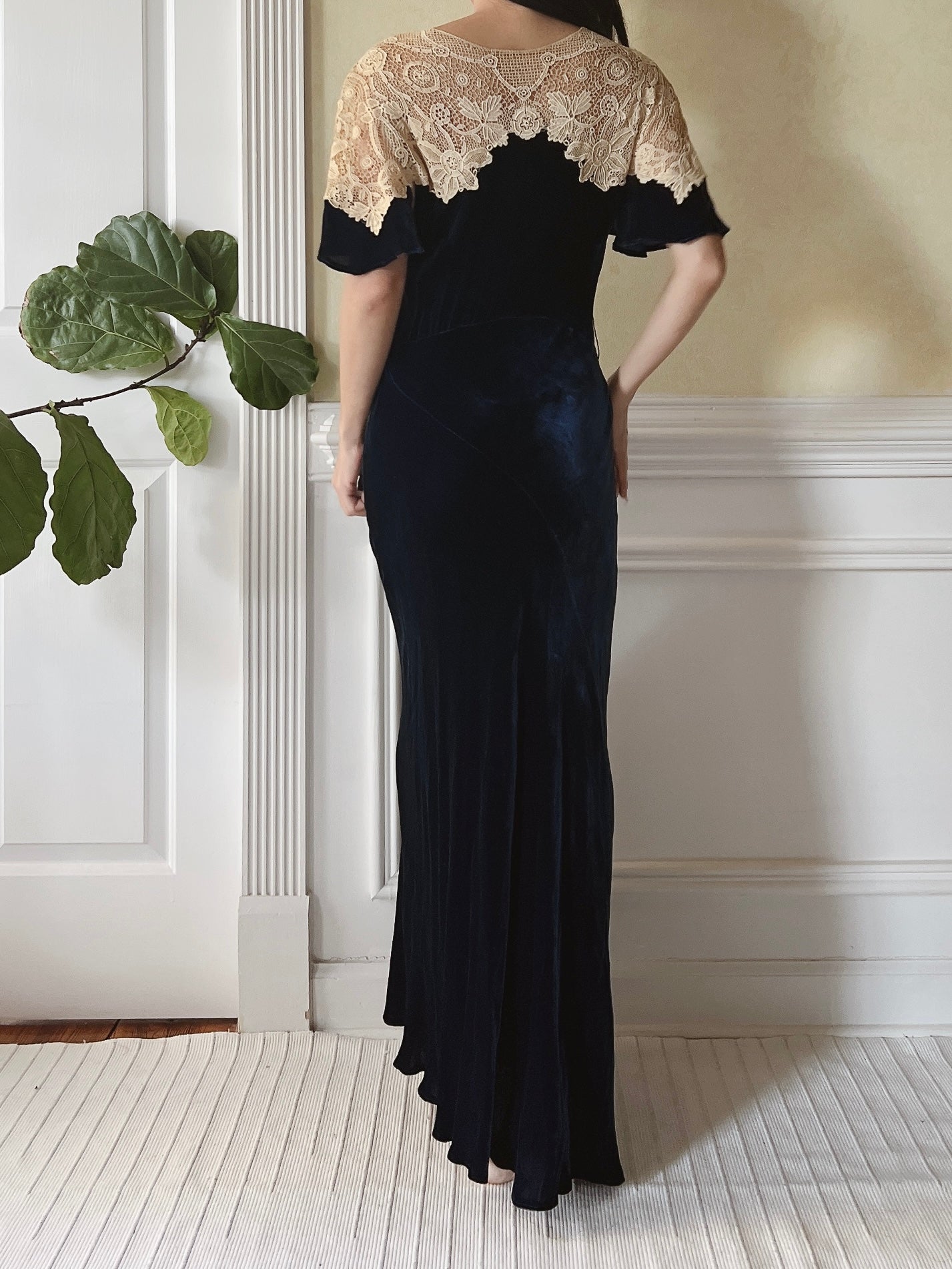 1930s Sapphire Silk Velvet Dress - XS