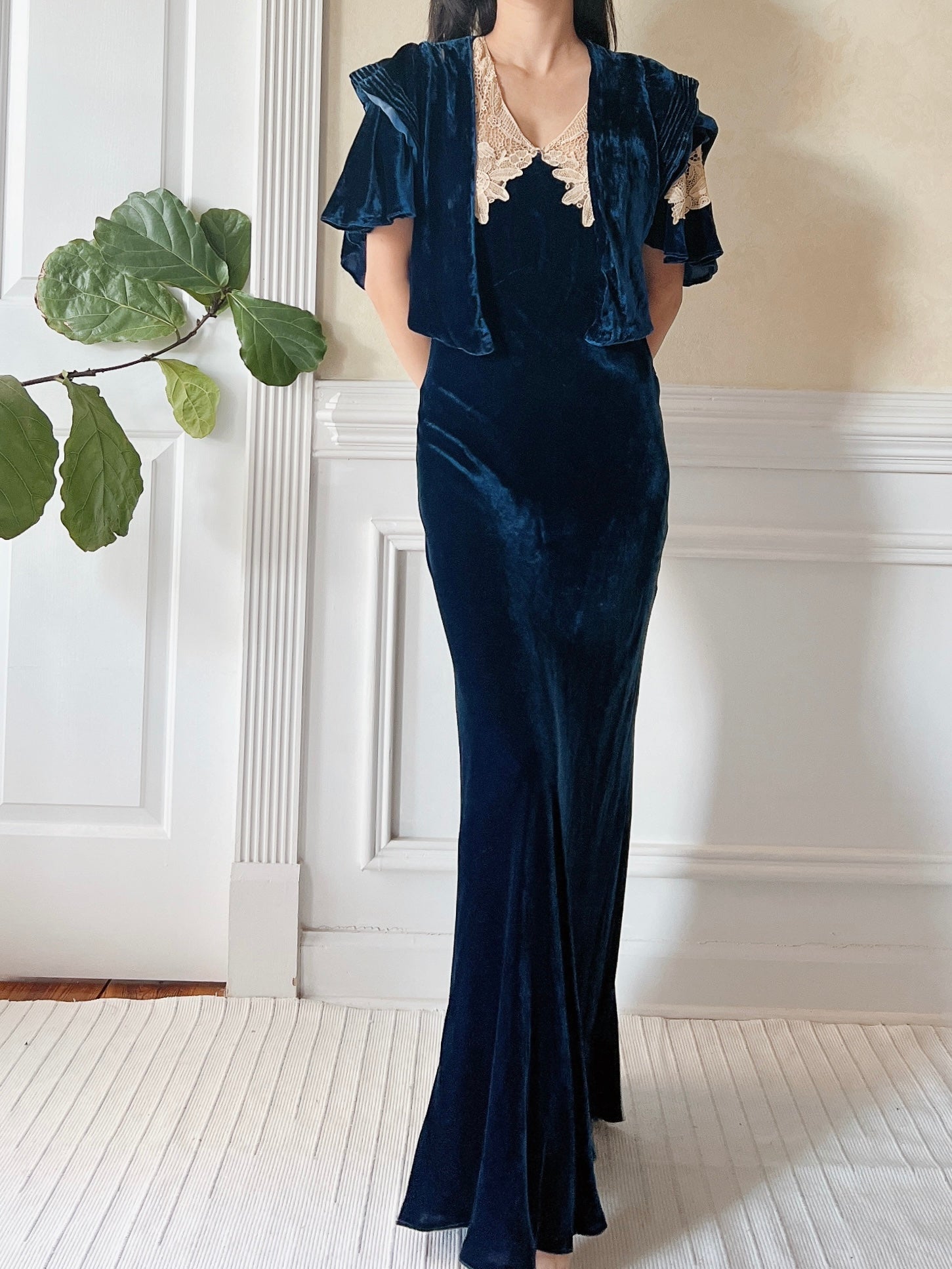1930s Sapphire Silk Velvet Dress - XS