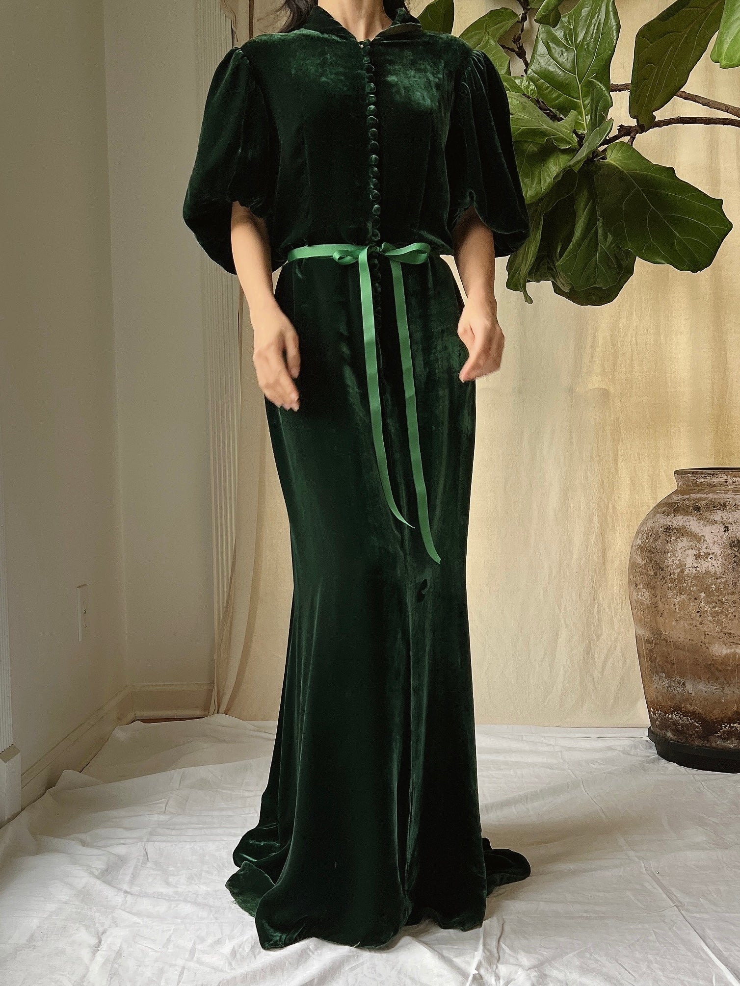 1930s Emerald Silk Velvet Gown - S