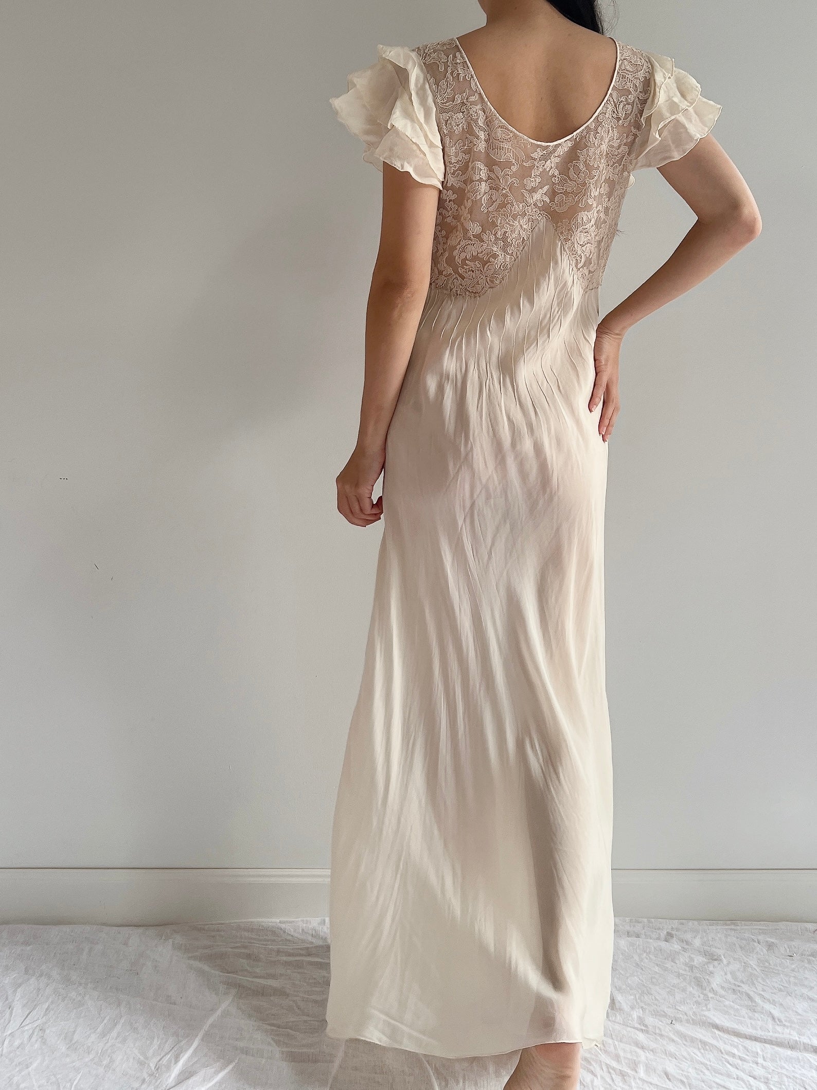 1930s Silk and Lace Dress - S
