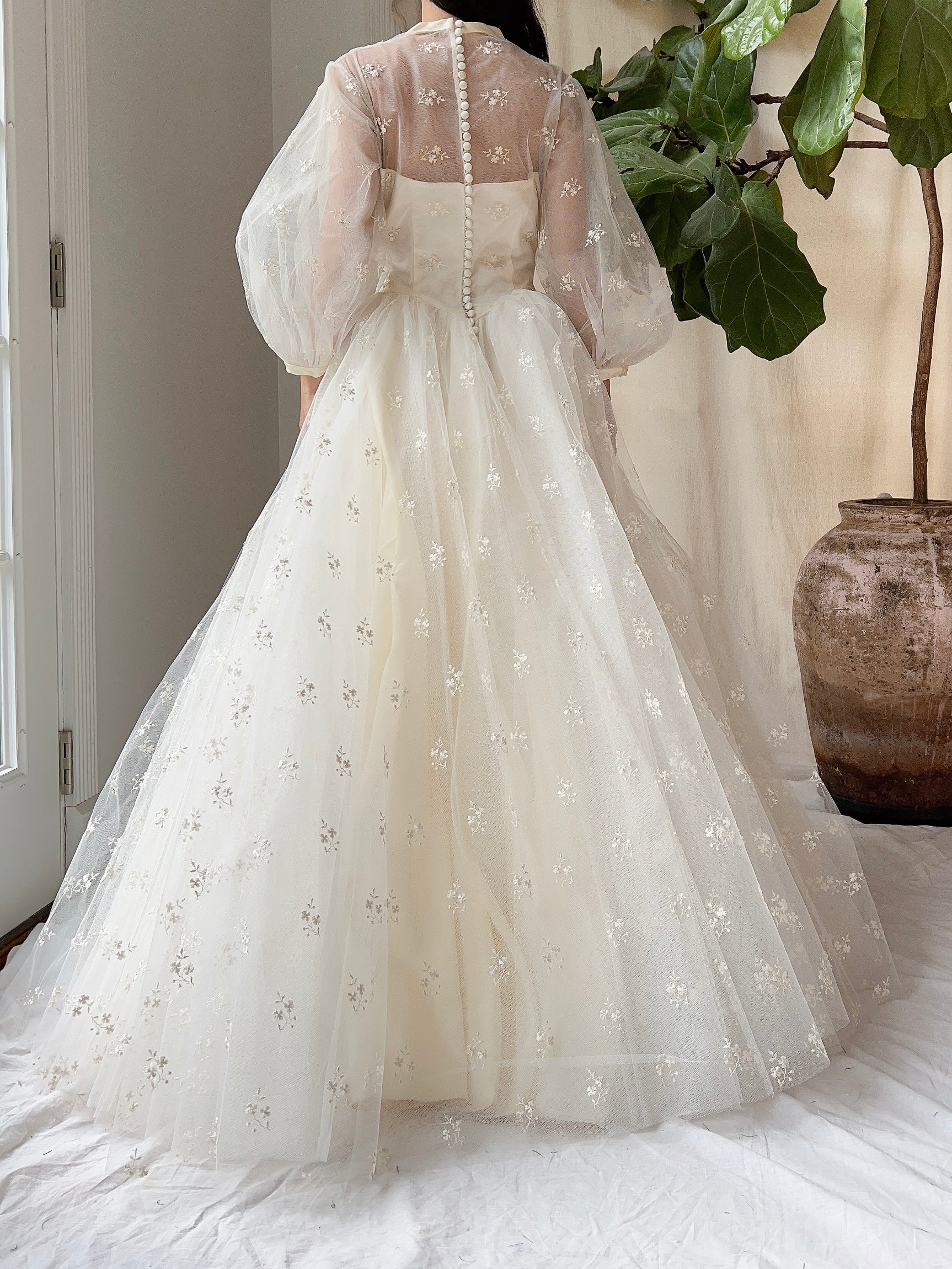 1950s Tulle Puff Sleeve Embroidered Dress - XS