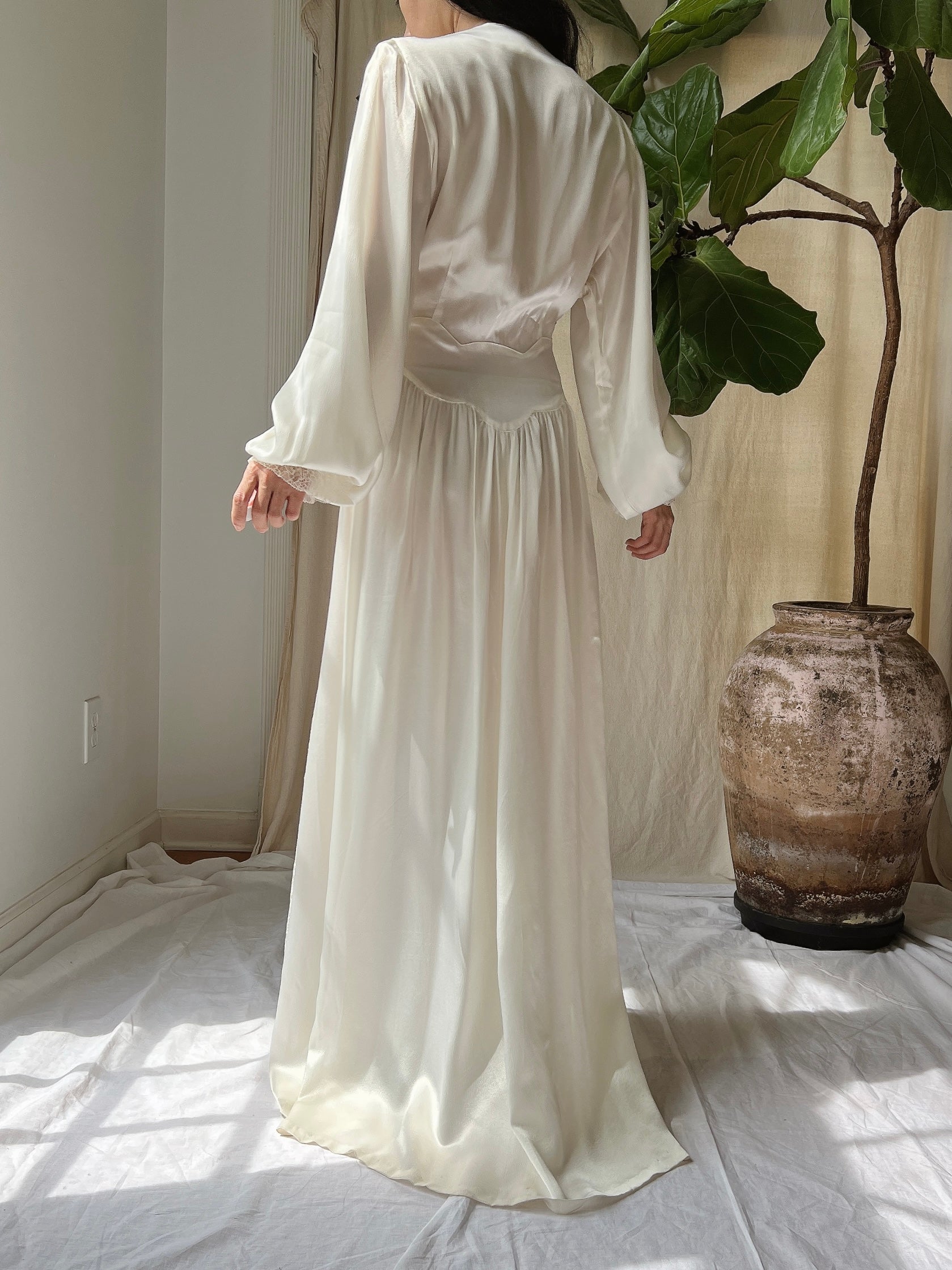 1940s Puff Sleeves Dressing Gown - S/M
