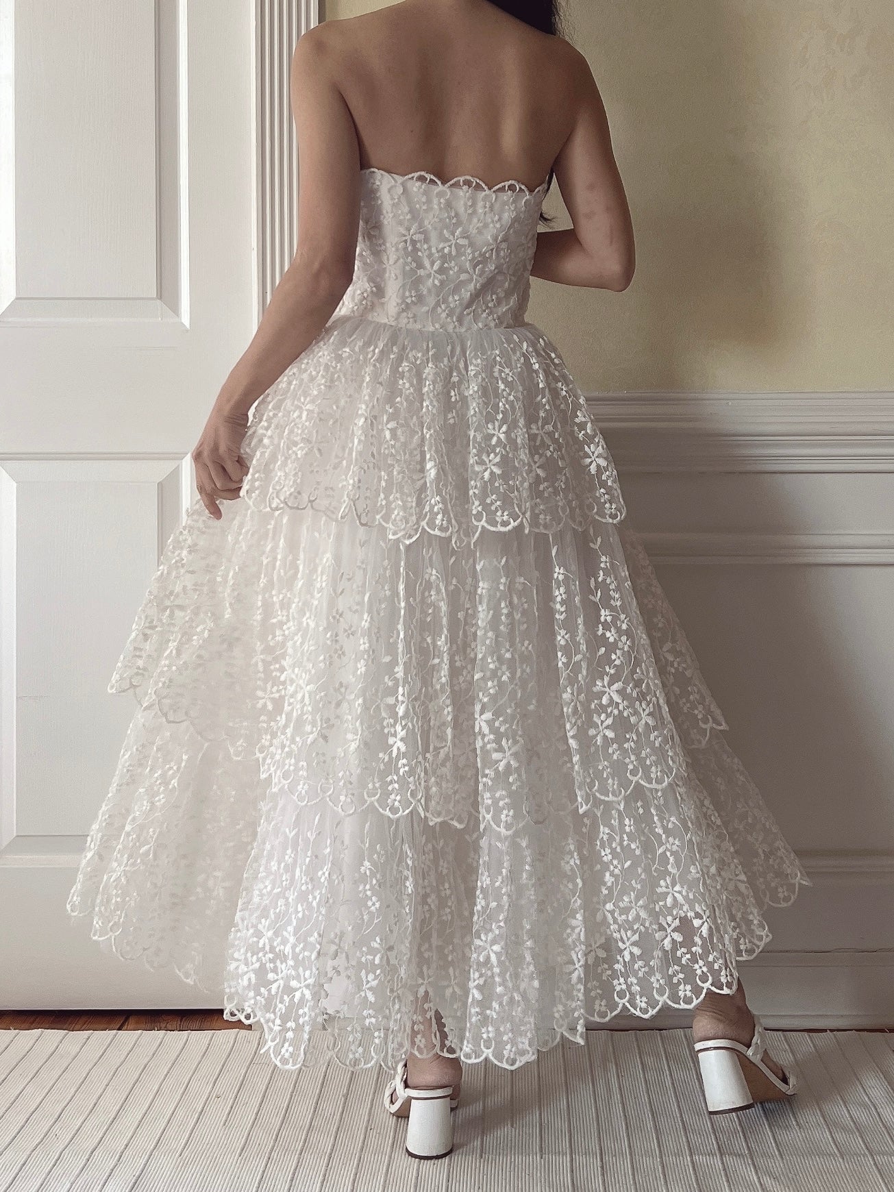 1950s Sweetheart Embroidered Lace Dress - XS