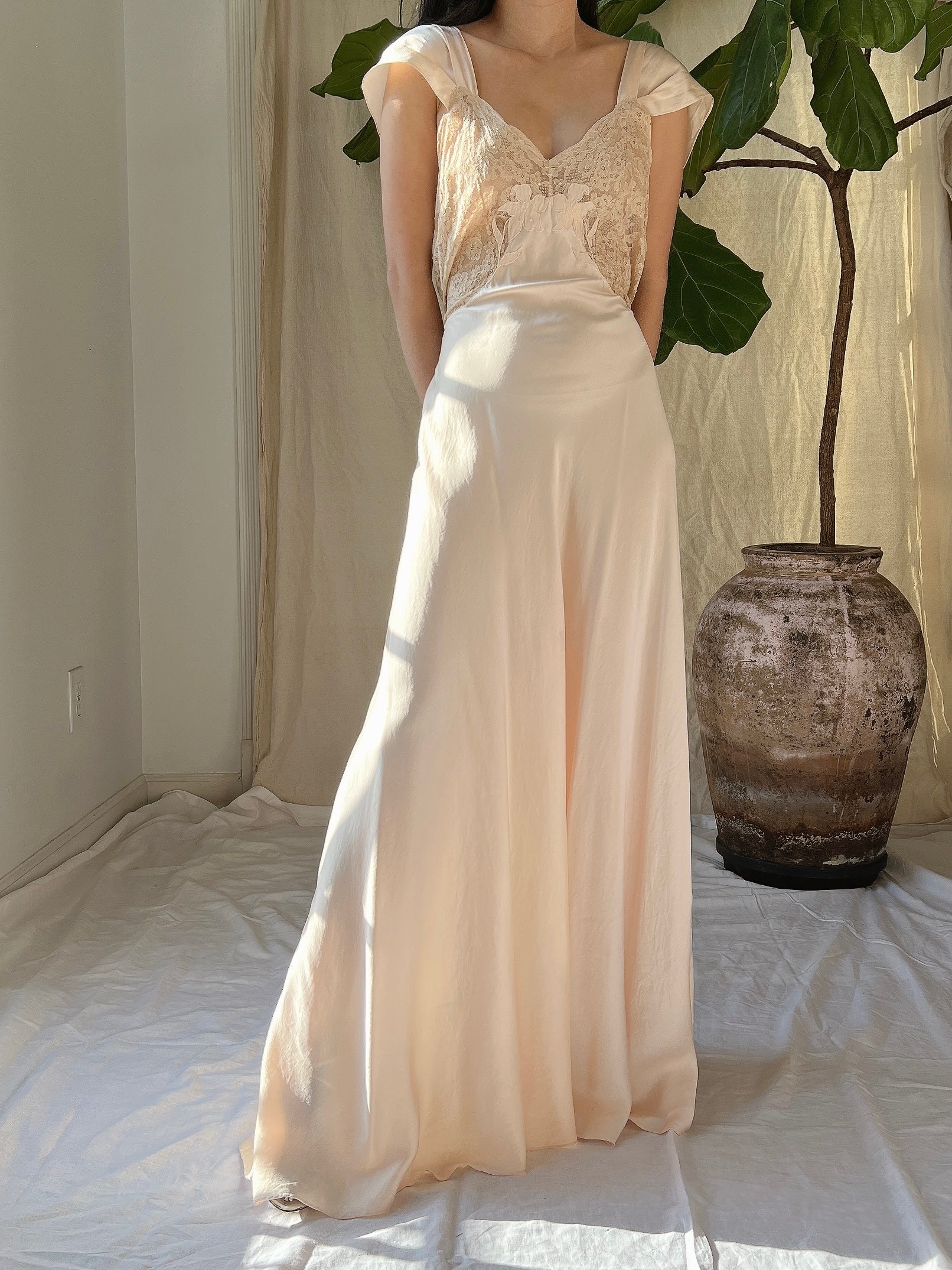 1930s Light Peach Silk Gown - S/M