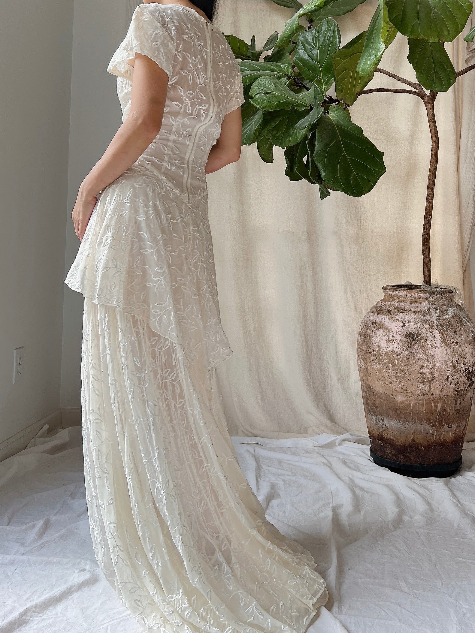 1940s Silk Embroidered Dress - XS