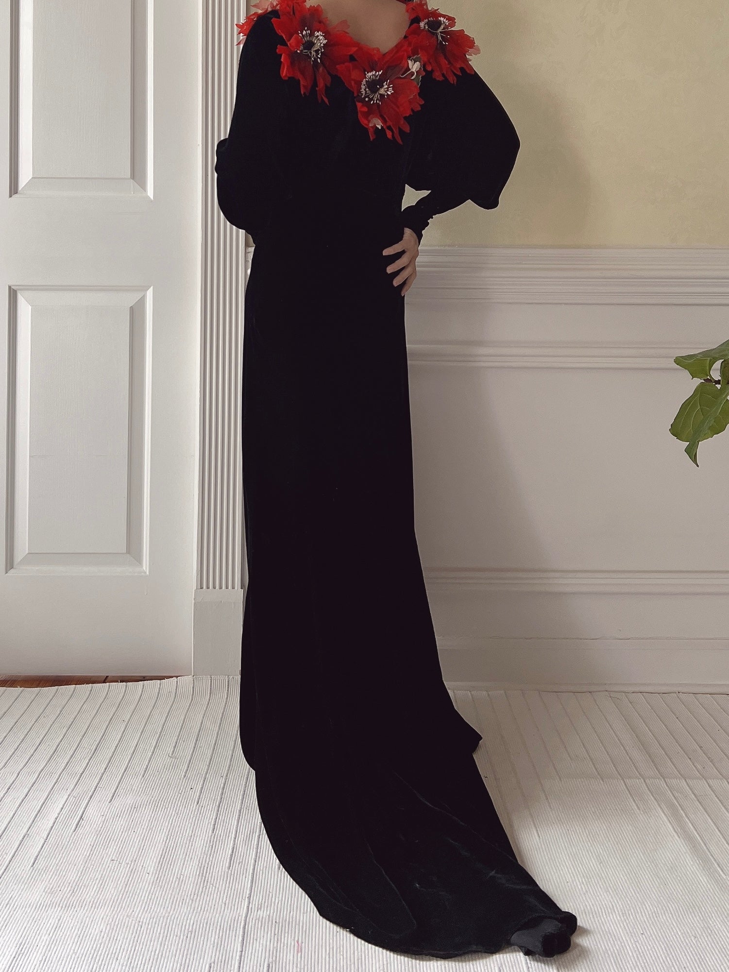 1930s Silk Velvet Gown - S/M