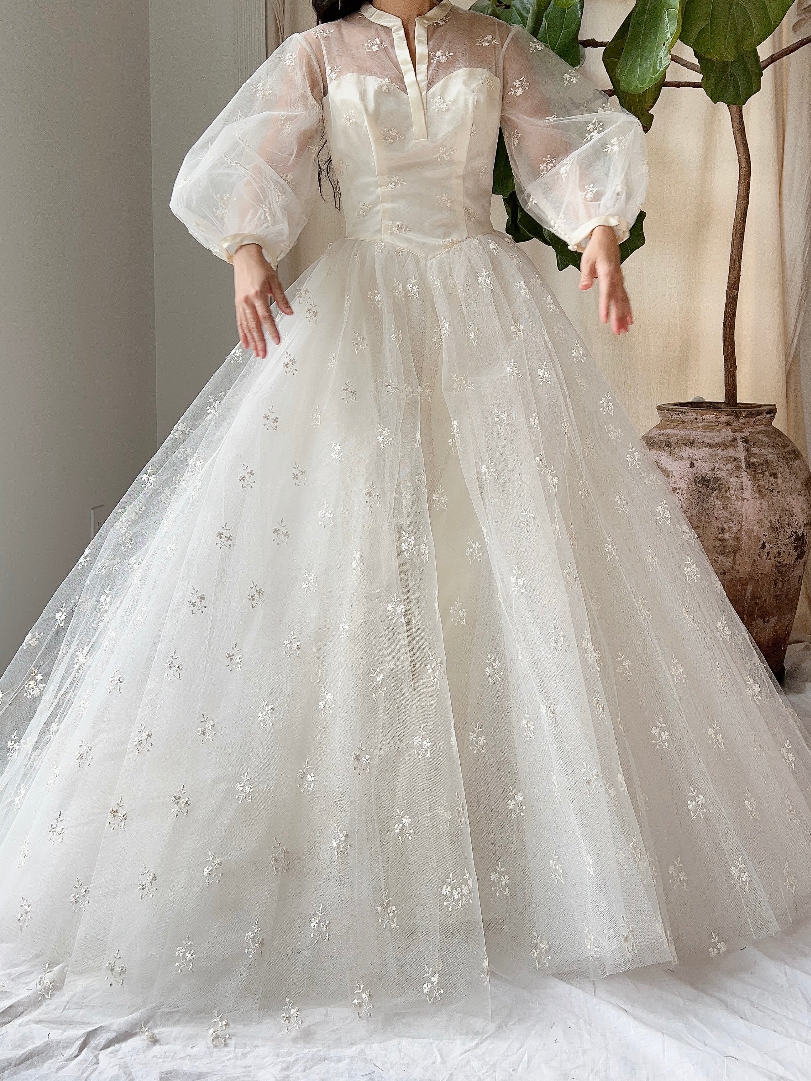 1950s Tulle Puff Sleeve Embroidered Dress - XS