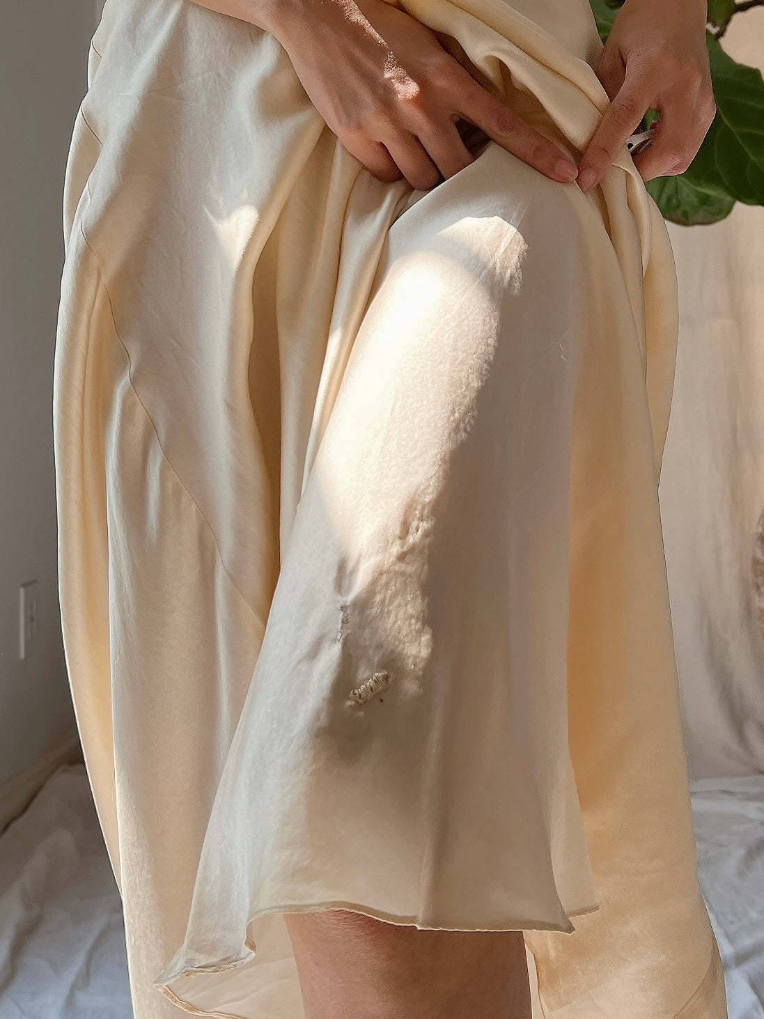 1930s Silk Short Sleeves Gown - S