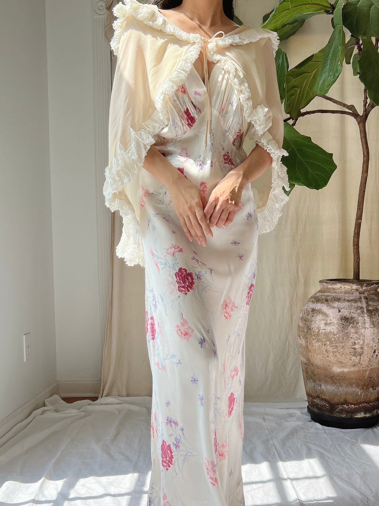 1930s Silk Cape Jacket - OSFM