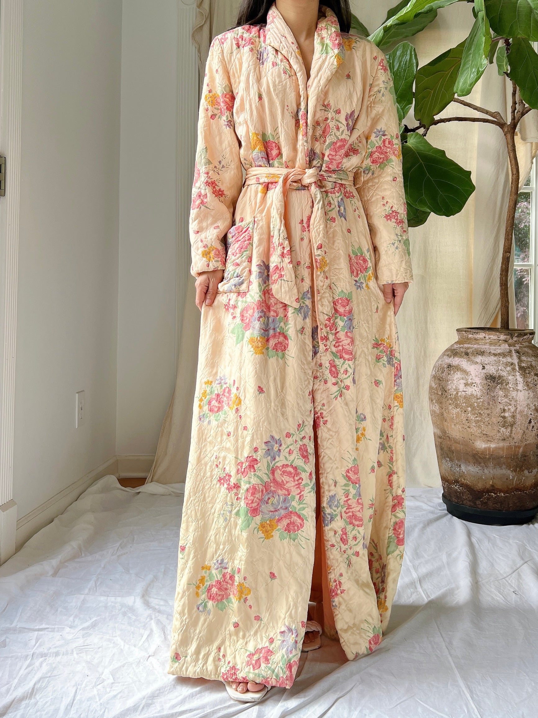 1940s Quilted Satin Duster/Coat - S